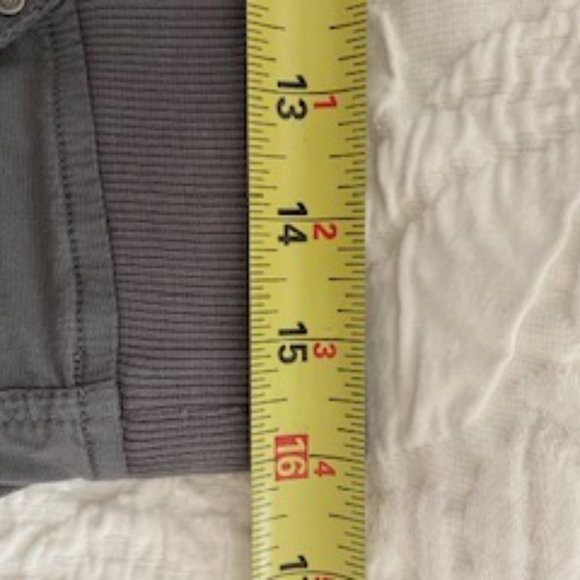 Aventura Relaxed Fit Grayish Green Cotton Pants - Size M - Picture 13 of 15